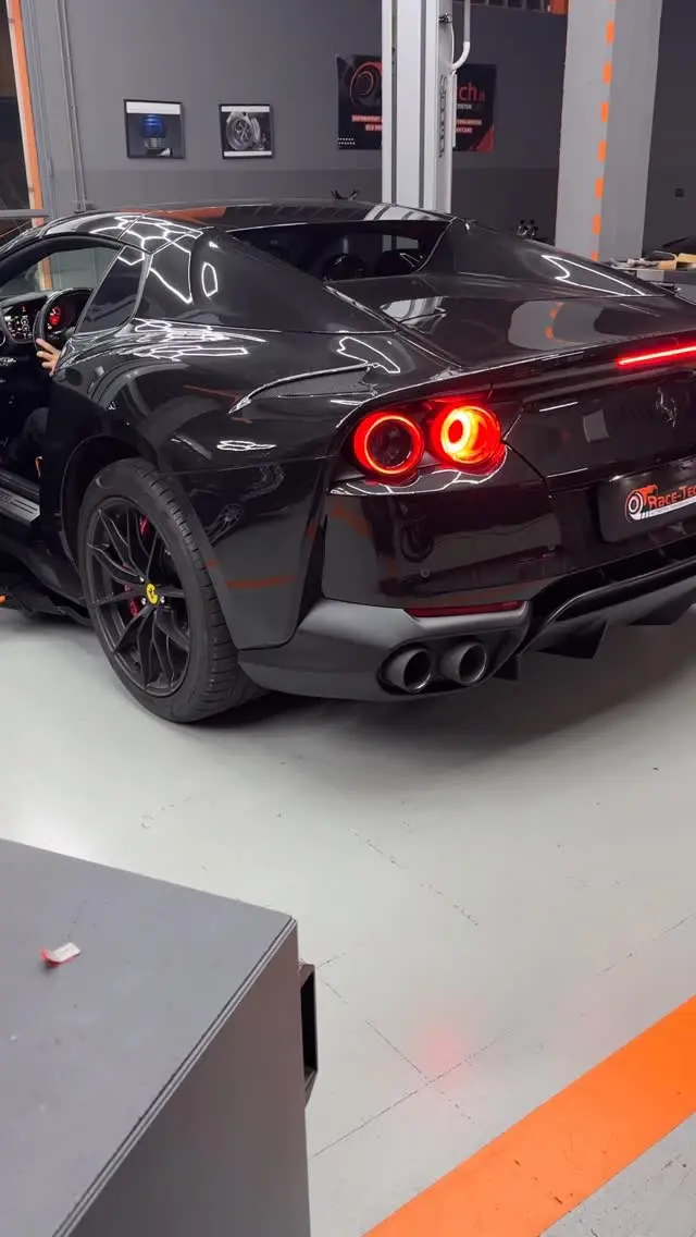 Funzionamento modulo controllo valvole di scarico @asr_component su Ferrari 812